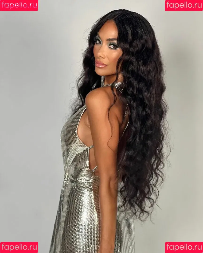 Nicole Scherzinger Onlyfans Photo Gallery 