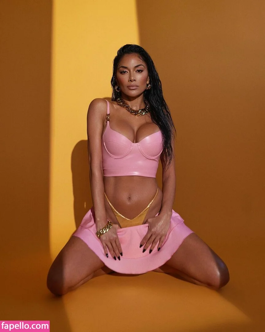 Nicole Scherzinger Onlyfans Photo Gallery 