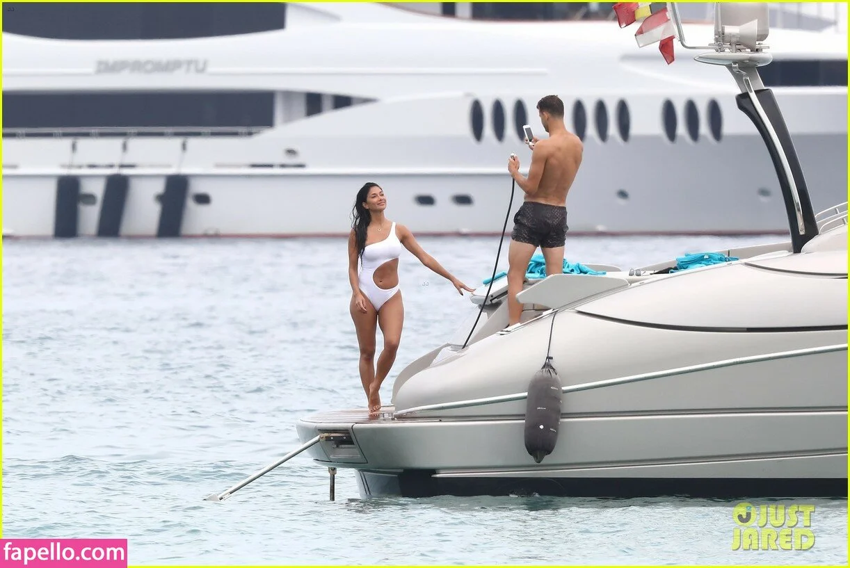 Nicole Scherzinger Onlyfans Photo Gallery 