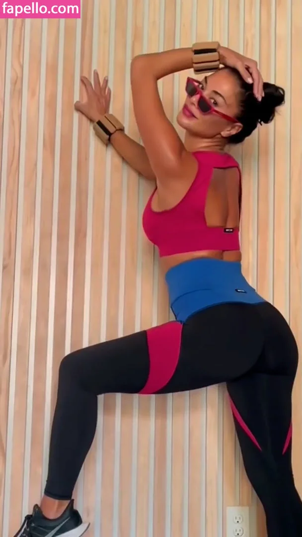 Nicole Scherzinger Onlyfans Photo Gallery 