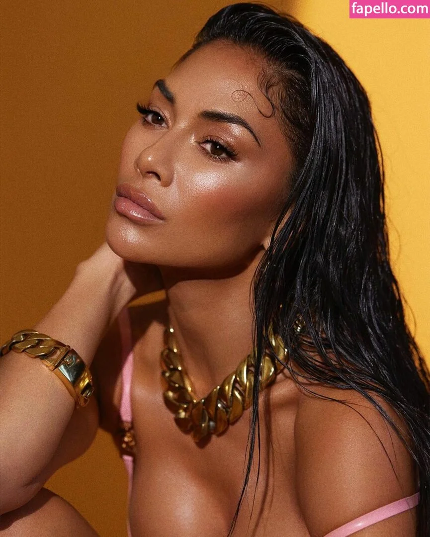 Nicole Scherzinger Onlyfans Photo Gallery 