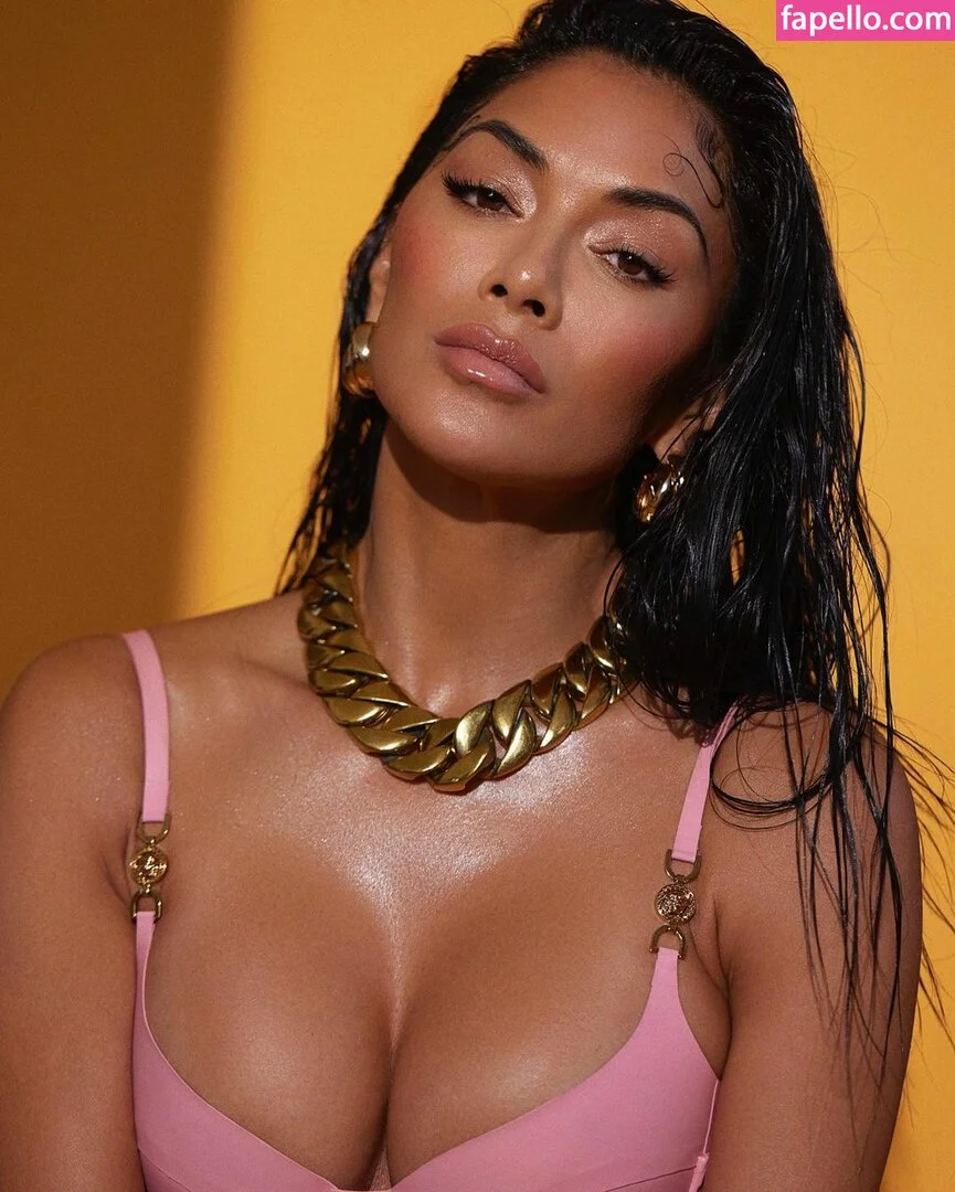 Nicole Scherzinger Onlyfans Photo Gallery 