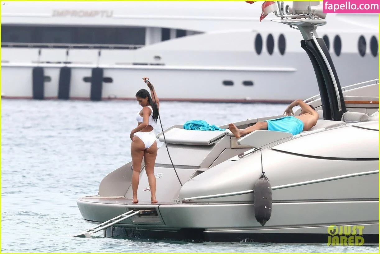 Nicole Scherzinger Onlyfans Photo Gallery 