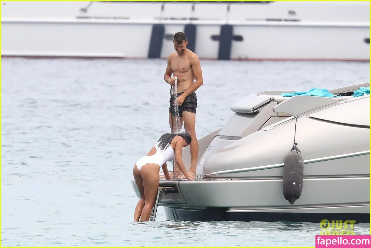 Nicole Scherzinger Onlyfans Photo Gallery 