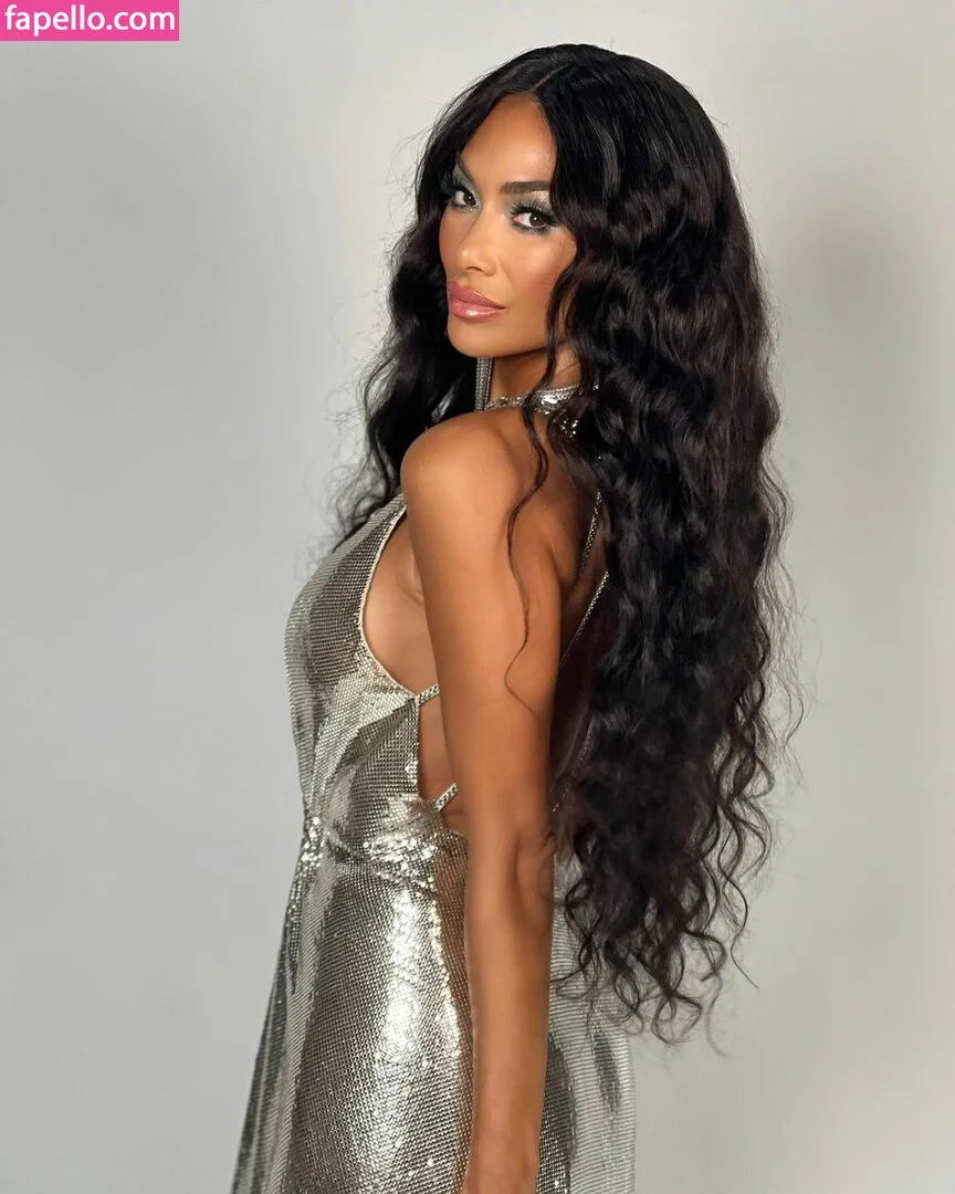 Nicole Scherzinger Onlyfans Photo Gallery 
