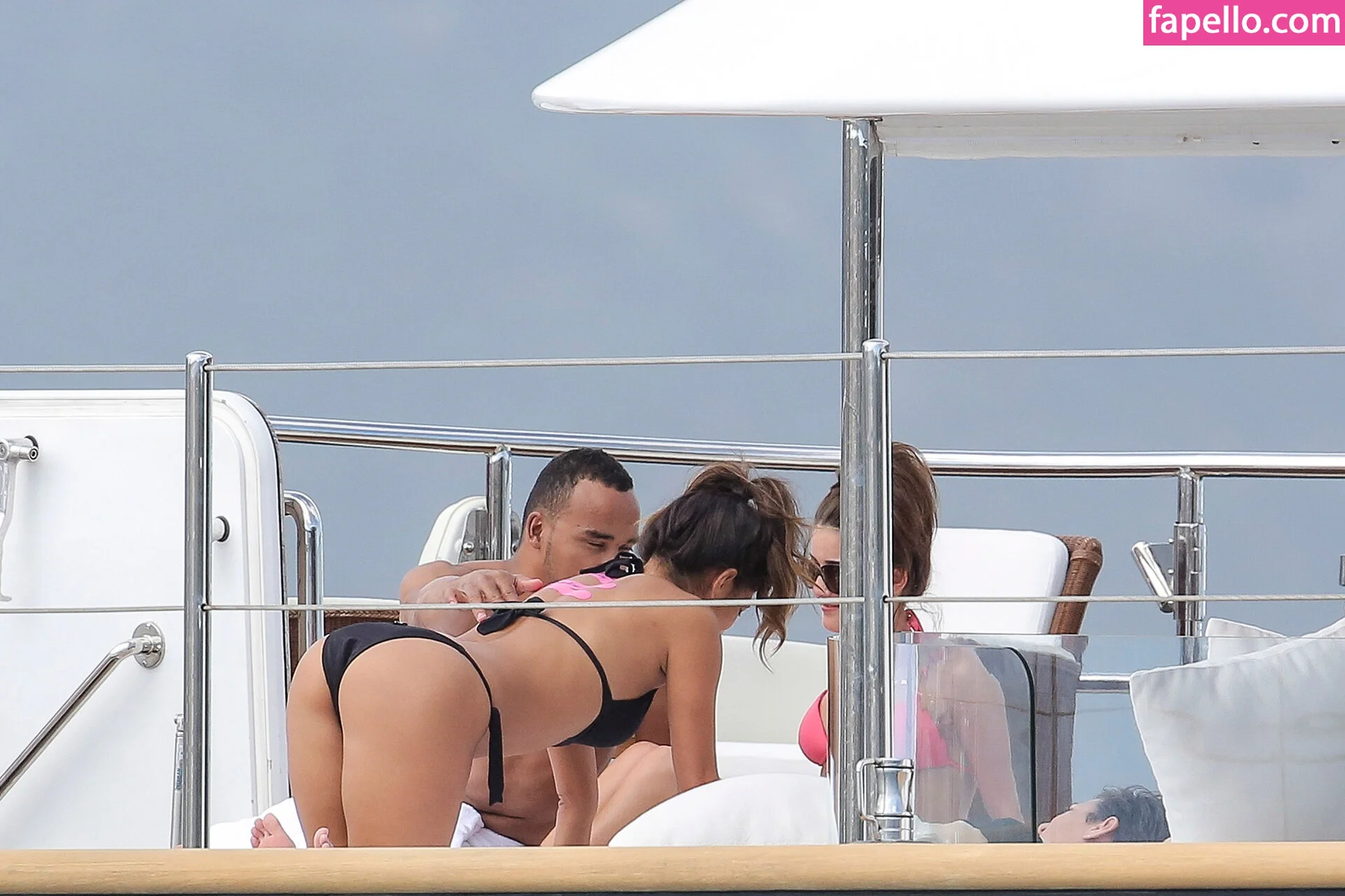 Nicole Scherzinger Onlyfans Photo Gallery 