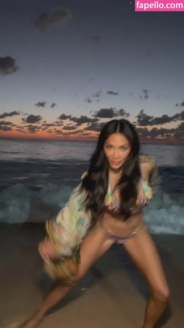 Nicole Scherzinger Onlyfans Photo Gallery 