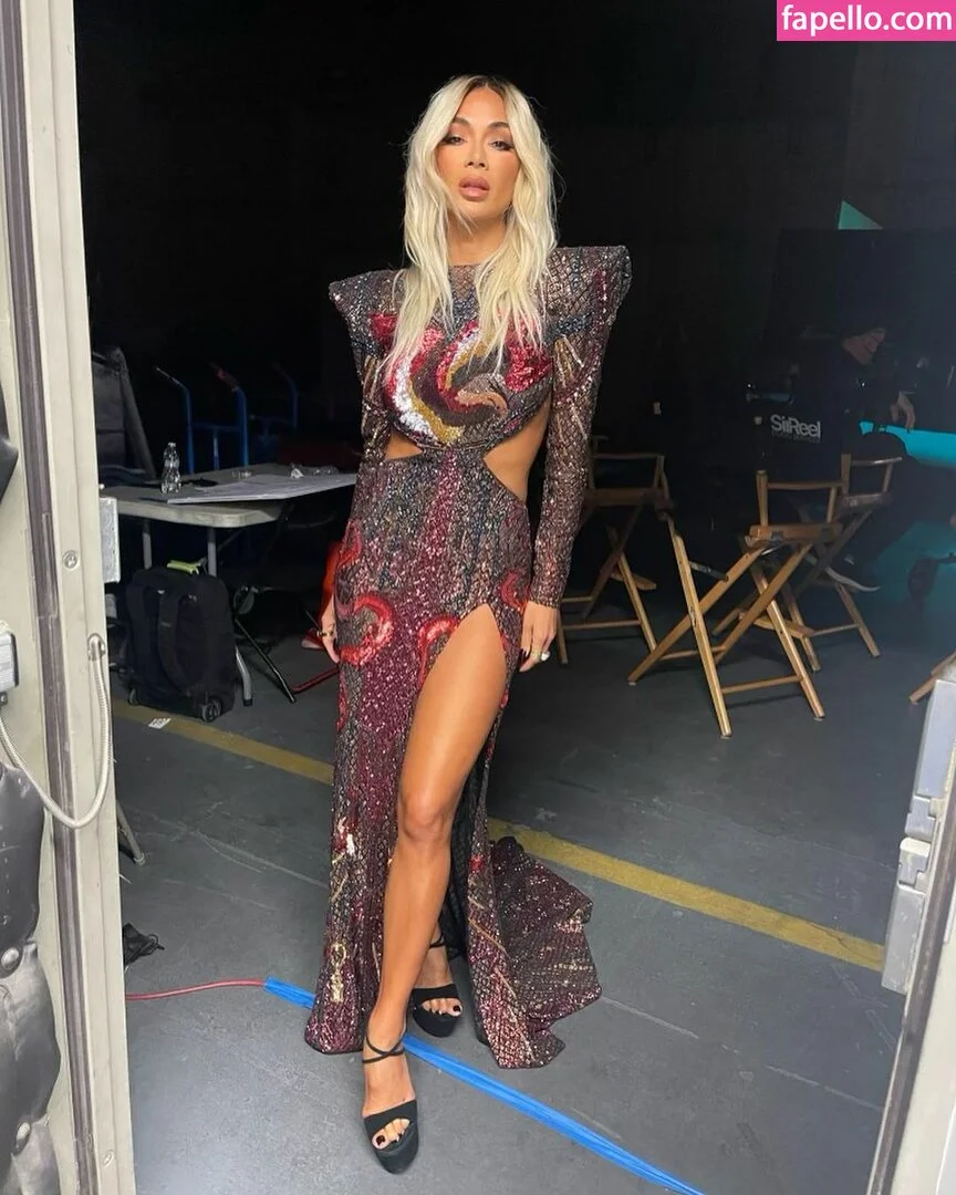 Nicole Scherzinger Onlyfans Photo Gallery 