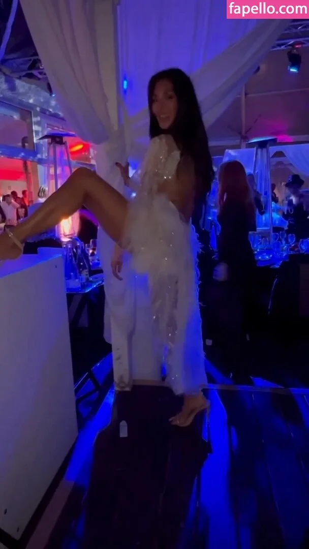 Nicole Scherzinger Onlyfans Photo Gallery 