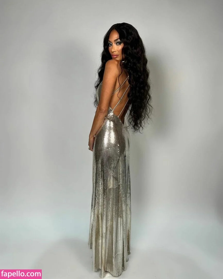 Nicole Scherzinger Onlyfans Photo Gallery 