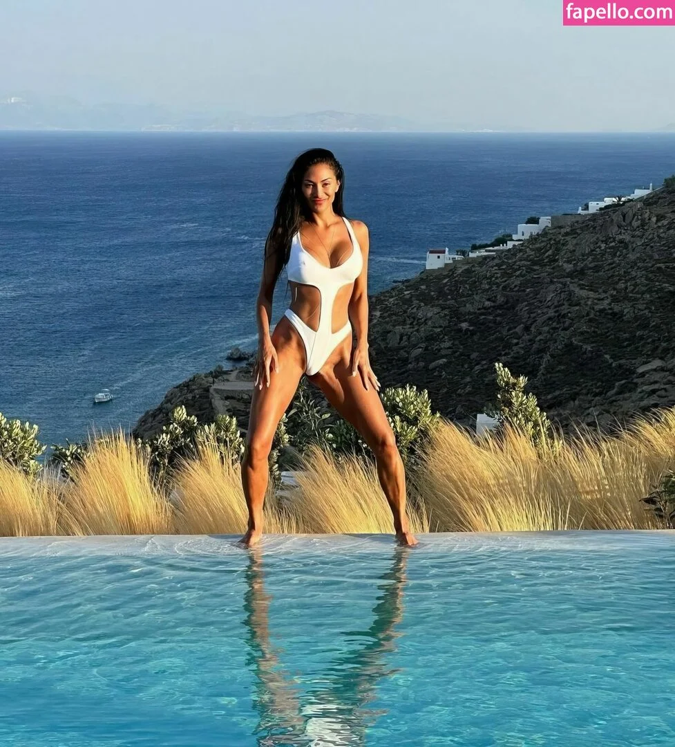 Nicole Scherzinger Onlyfans Photo Gallery 