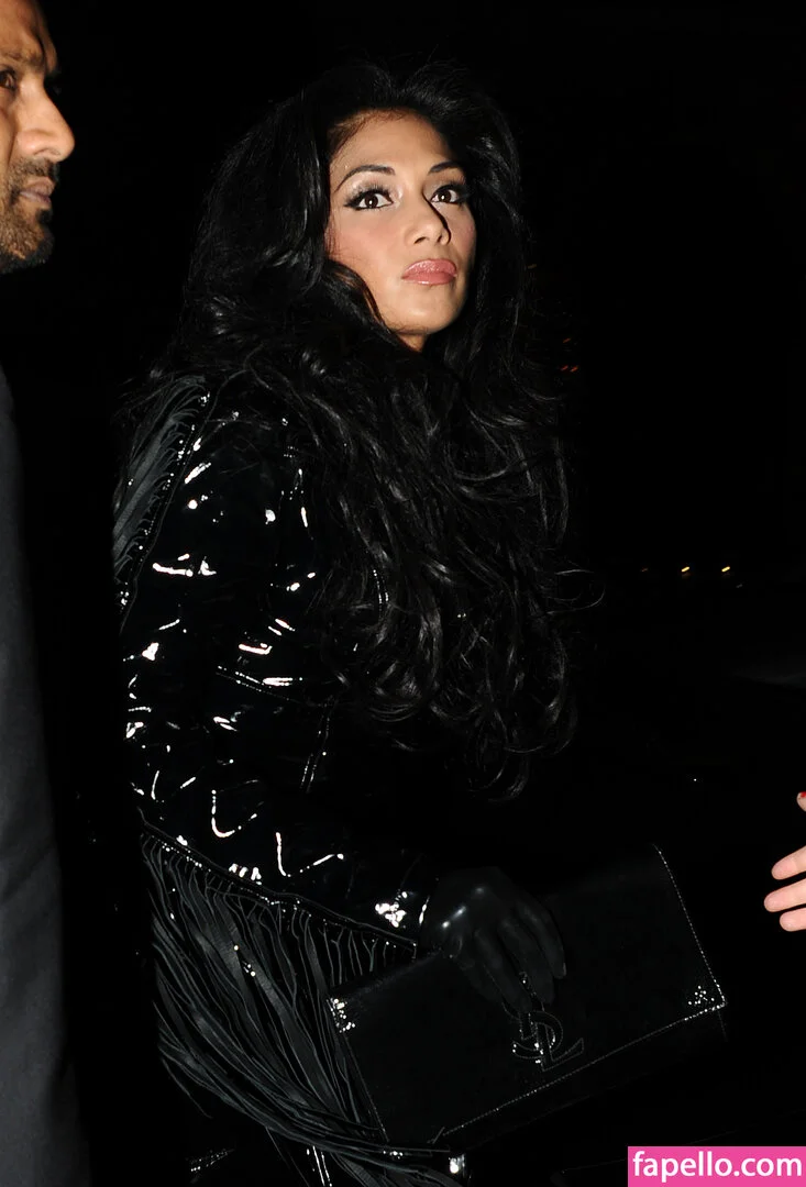 Nicole Scherzinger Onlyfans Photo Gallery 