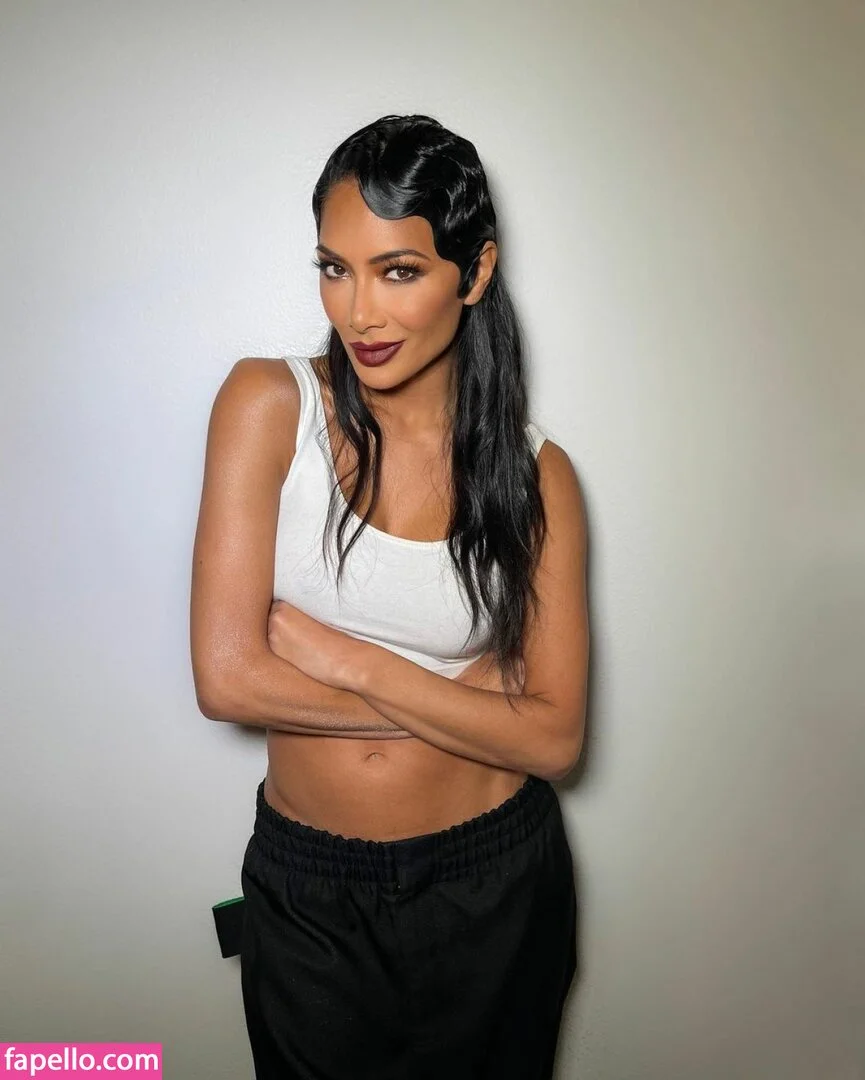 Nicole Scherzinger Onlyfans Photo Gallery 