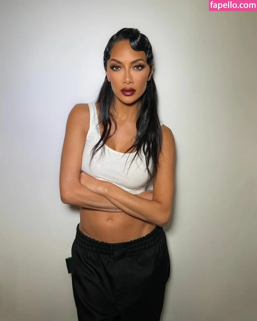 Nicole Scherzinger Onlyfans Photo Gallery 