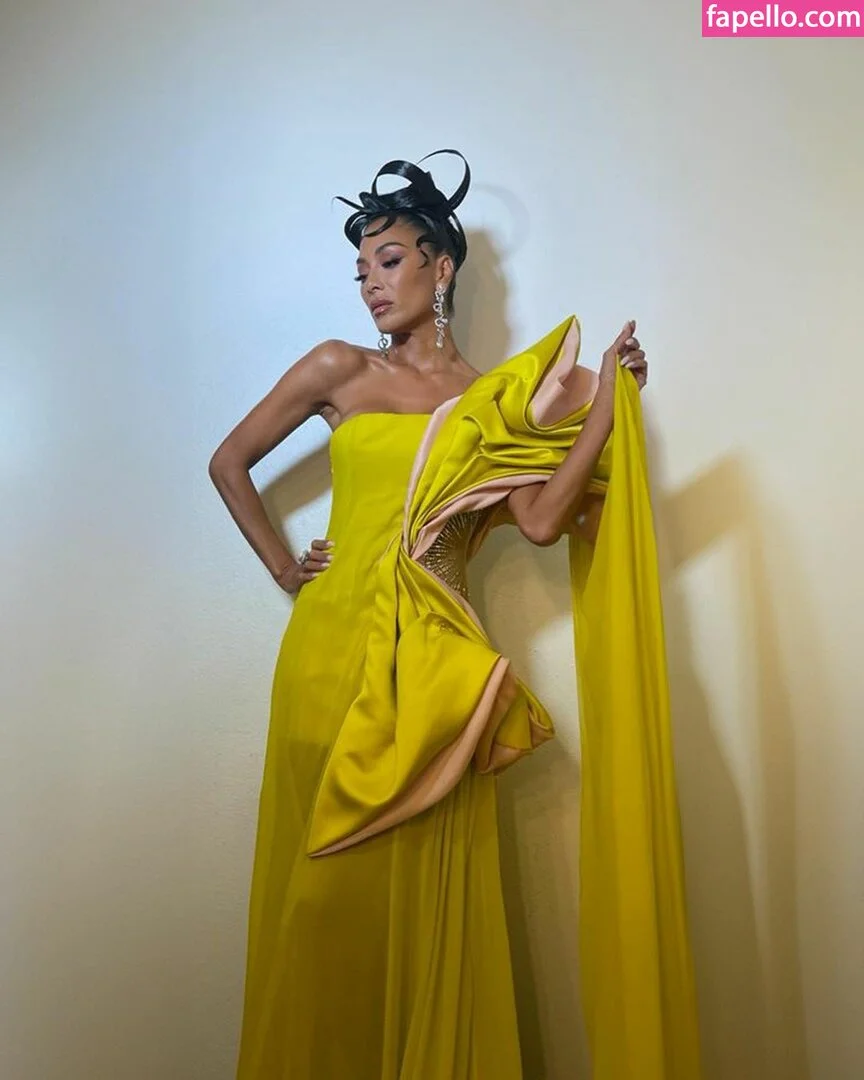 Nicole Scherzinger Onlyfans Photo Gallery 