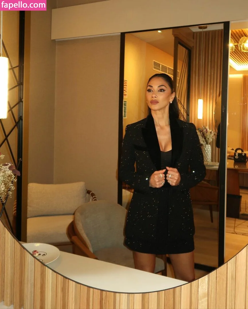Nicole Scherzinger Onlyfans Photo Gallery 