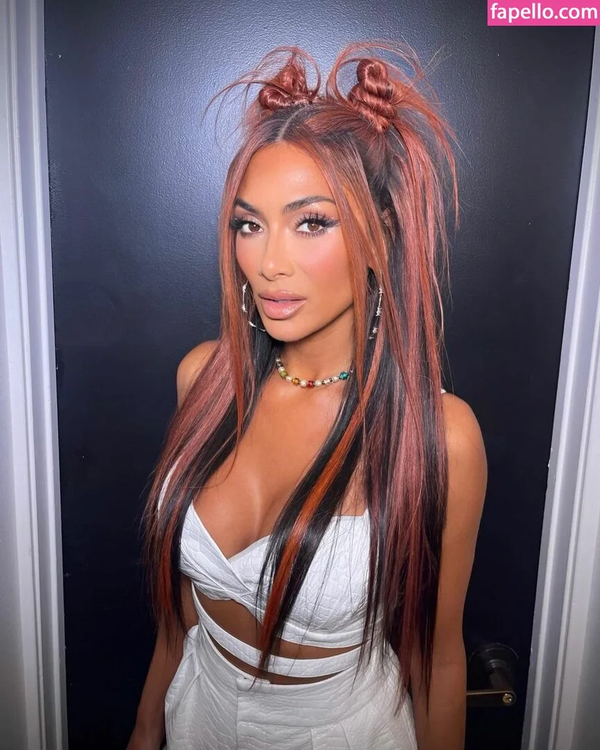 Nicole Scherzinger Onlyfans Photo Gallery 