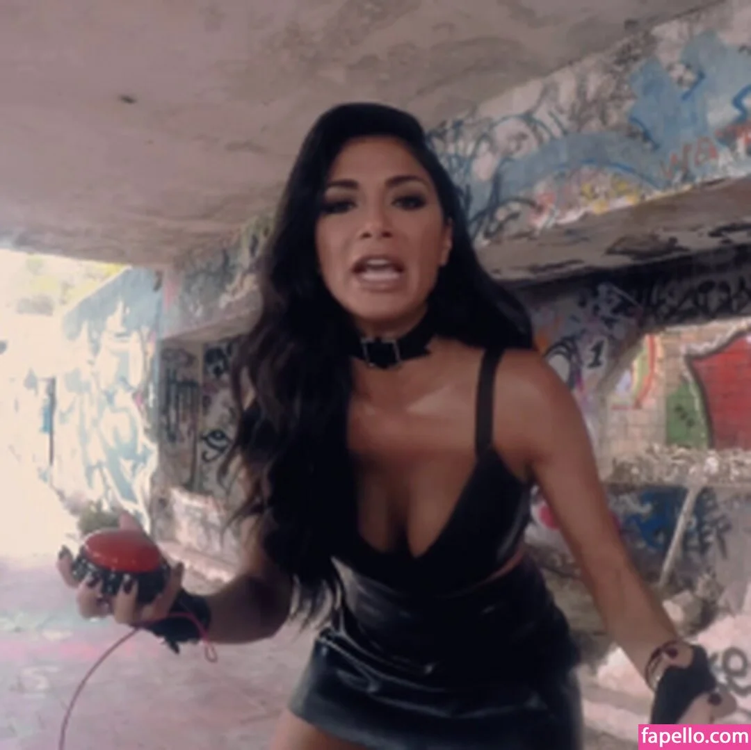 Nicole Scherzinger Onlyfans Photo Gallery 