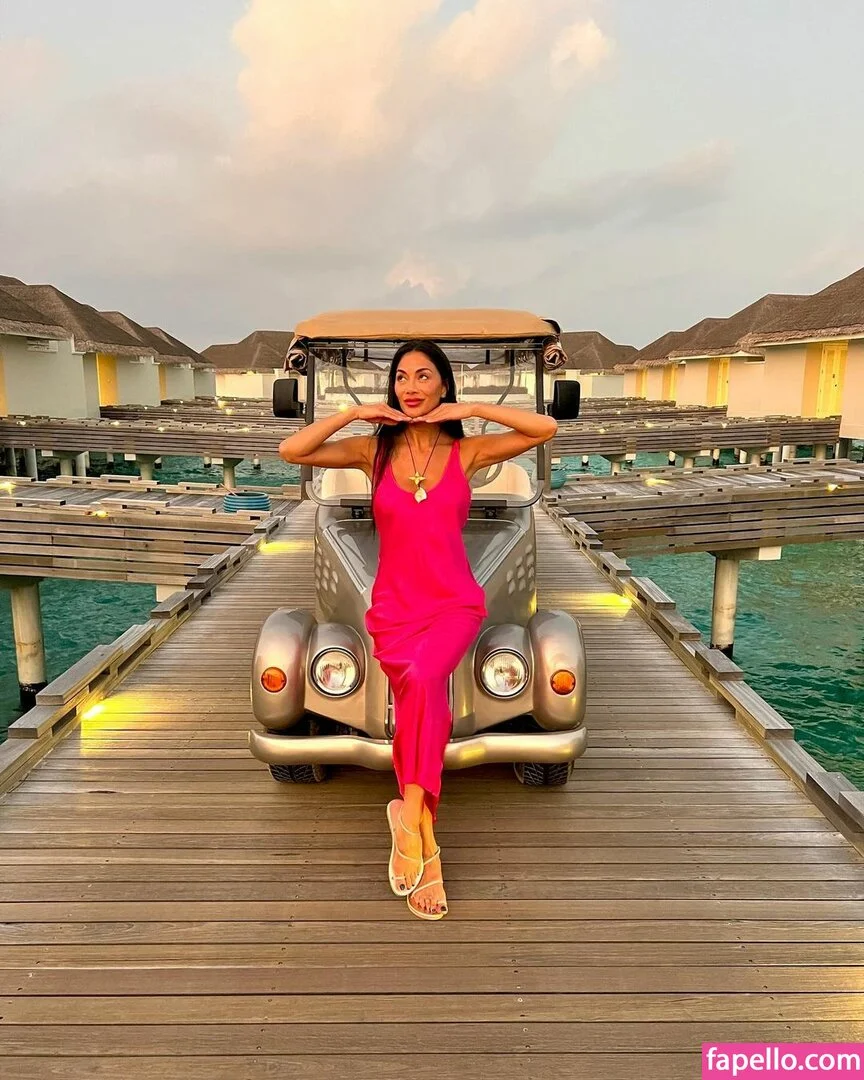 Nicole Scherzinger Onlyfans Photo Gallery 