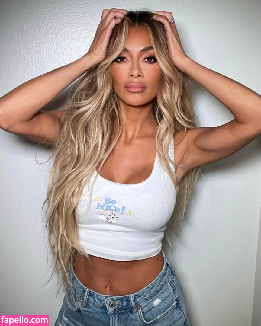 Nicole Scherzinger Onlyfans Photo Gallery 