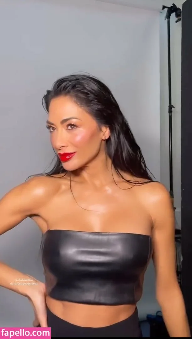 Nicole Scherzinger Onlyfans Photo Gallery 