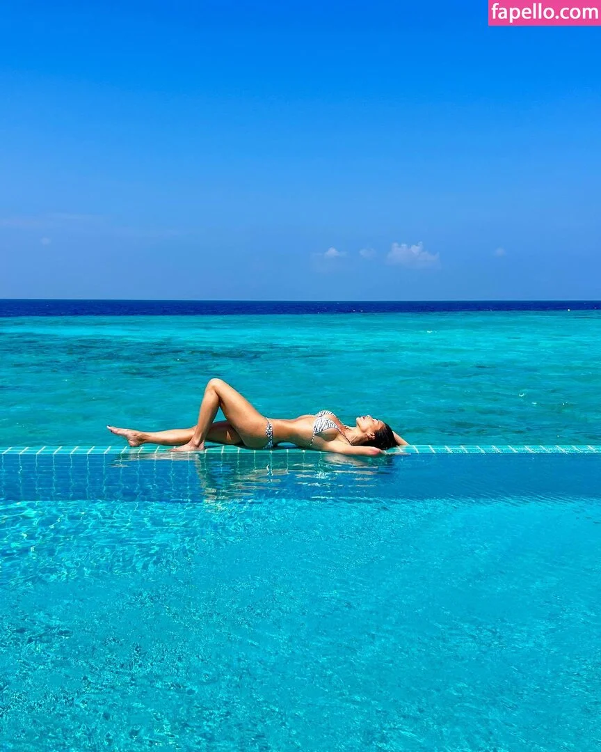 Nicole Scherzinger Onlyfans Photo Gallery 