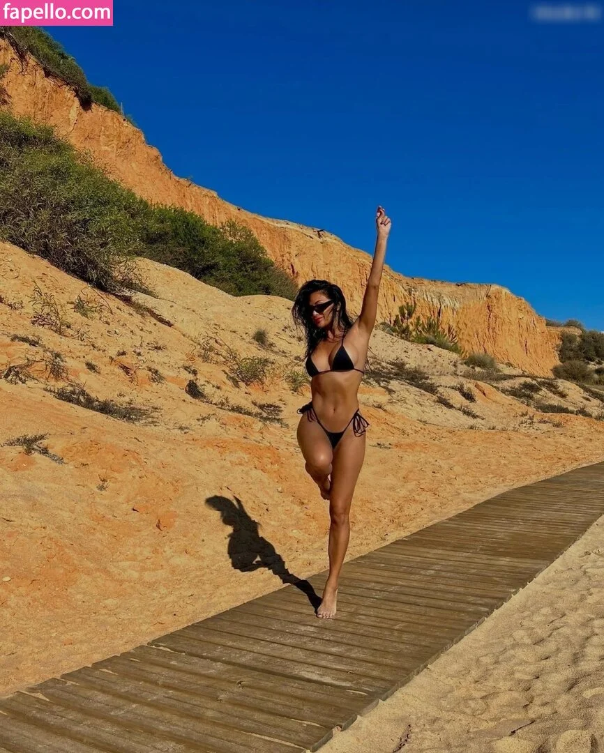 Nicole Scherzinger Onlyfans Photo Gallery 