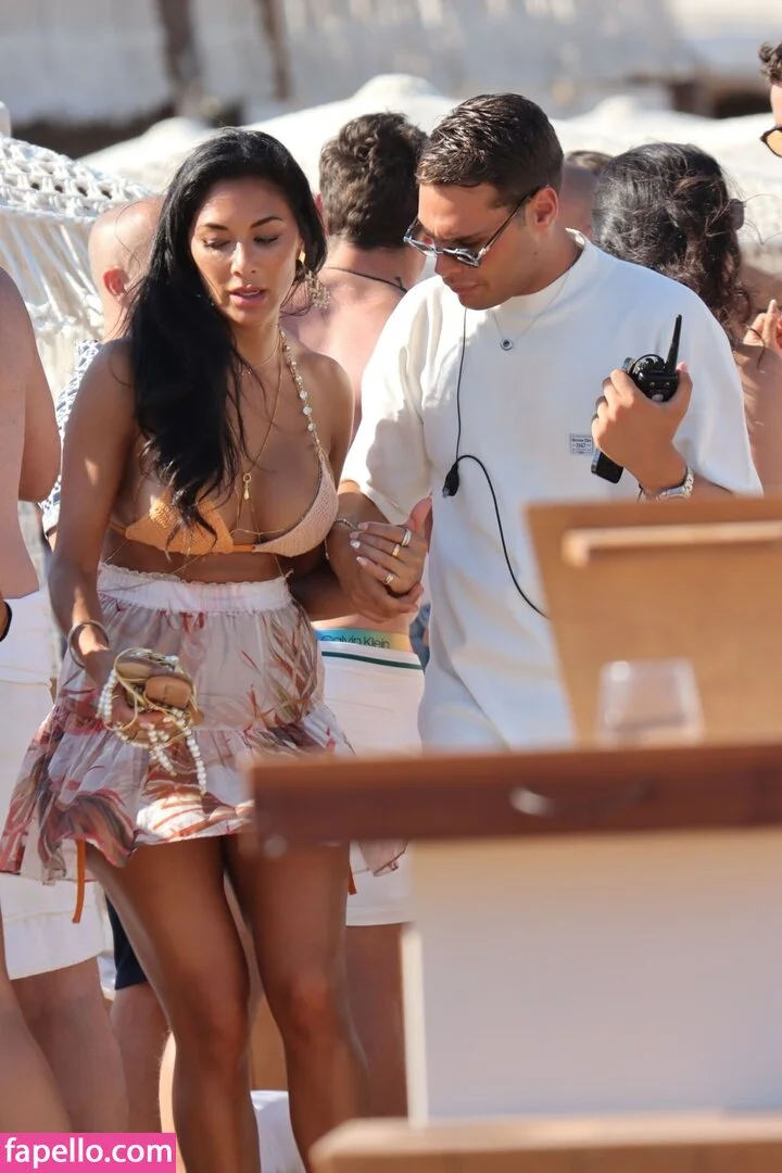 Nicole Scherzinger Onlyfans Photo Gallery 