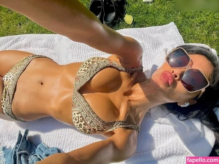 Nicole Scherzinger Onlyfans Photo Gallery 