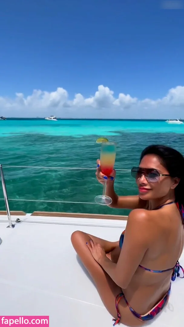 Nicole Scherzinger Onlyfans Photo Gallery 