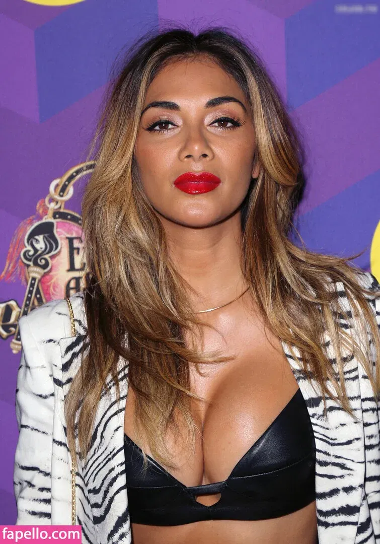 Nicole Scherzinger Onlyfans Photo Gallery 