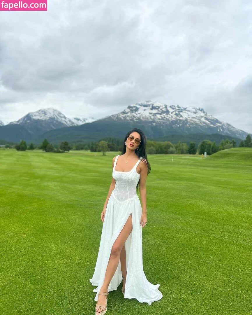 Nicole Scherzinger Onlyfans Photo Gallery 