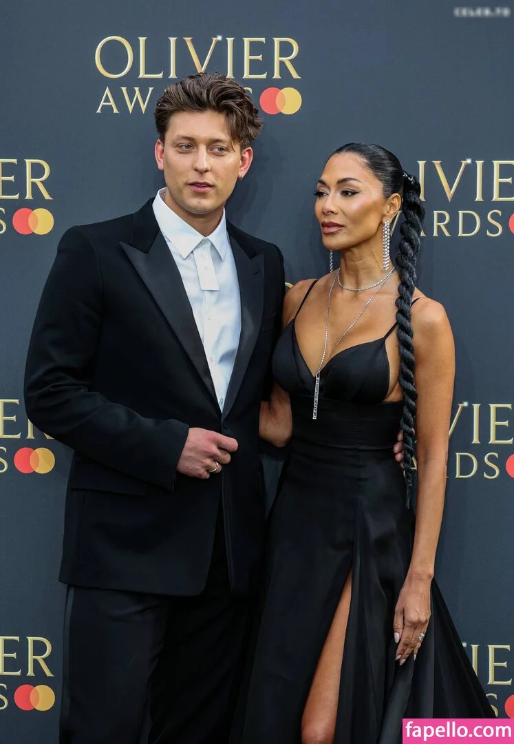 Nicole Scherzinger Onlyfans Photo Gallery 