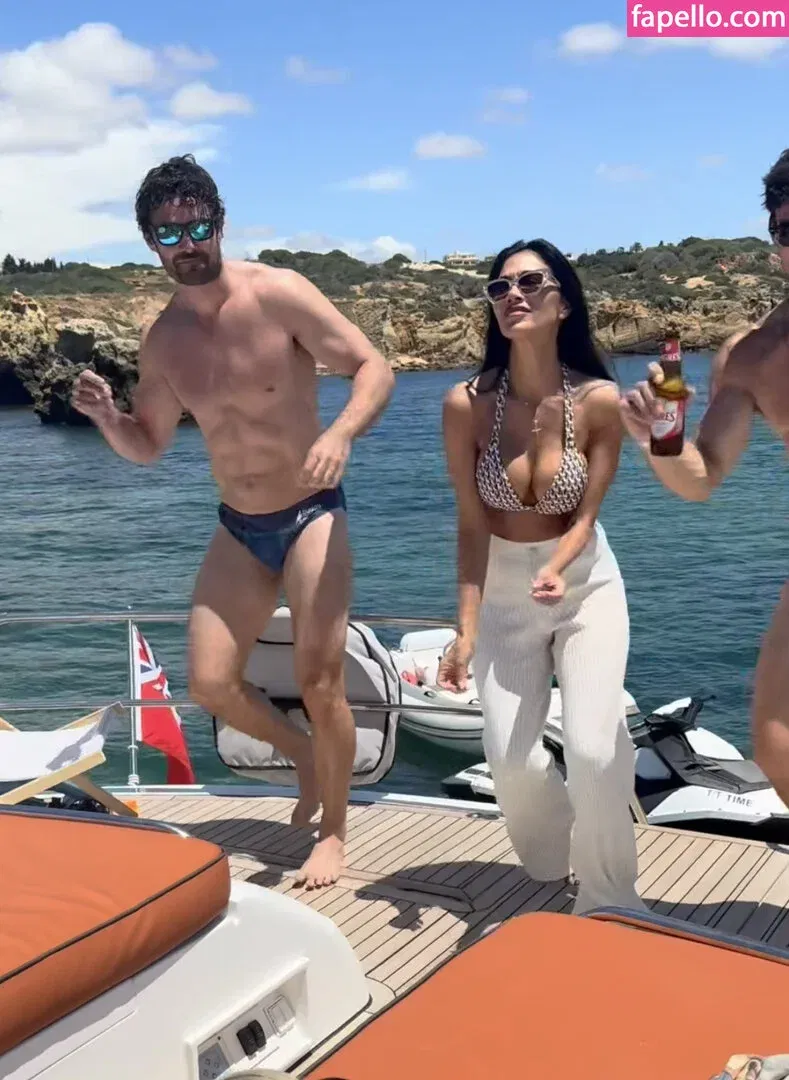 Nicole Scherzinger Onlyfans Photo Gallery 