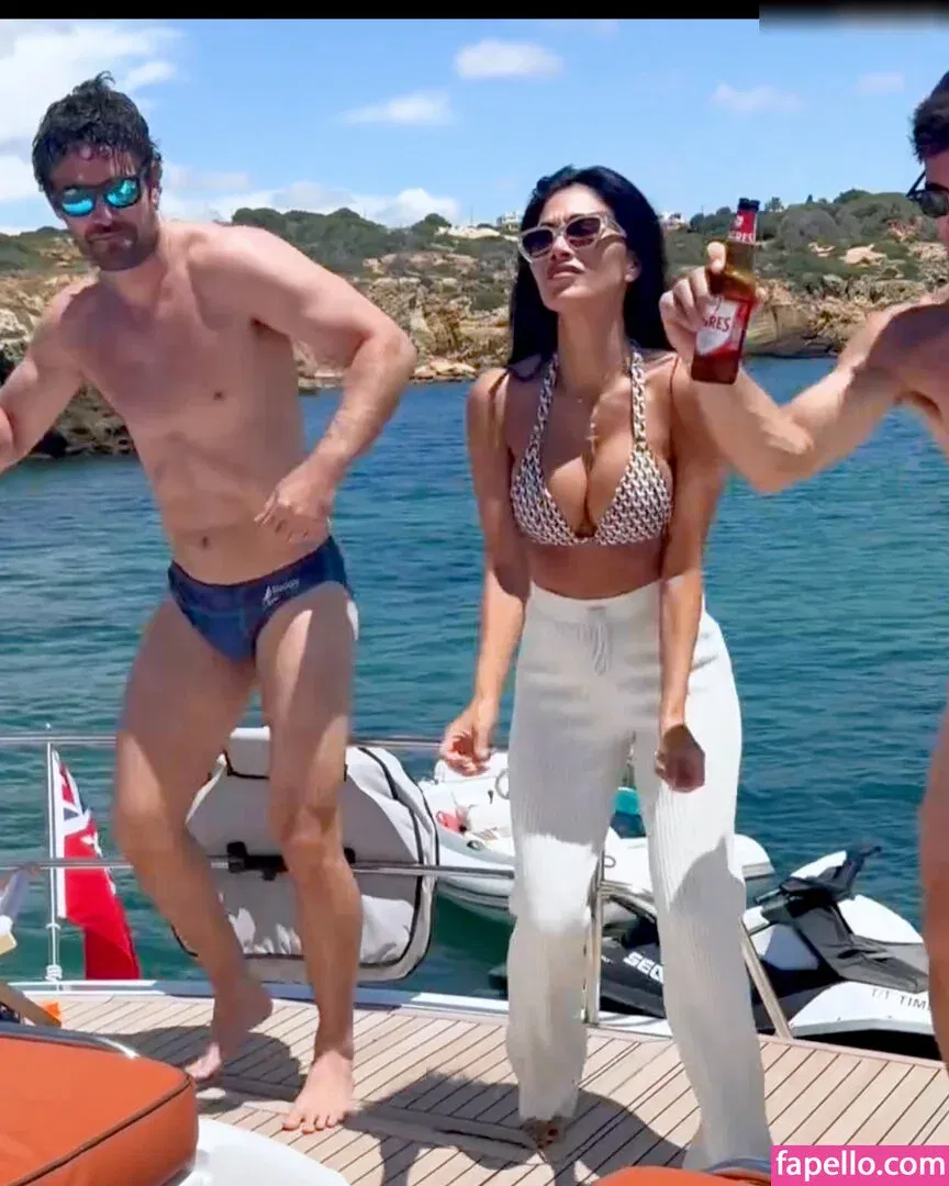 Nicole Scherzinger Onlyfans Photo Gallery 