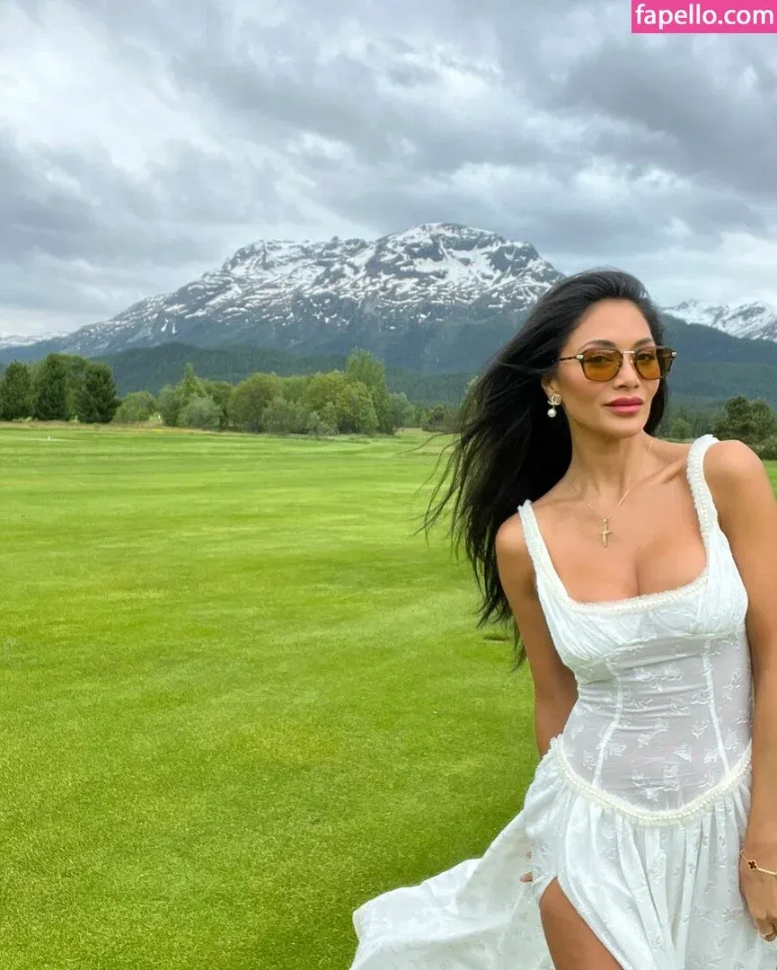 Nicole Scherzinger Onlyfans Photo Gallery 