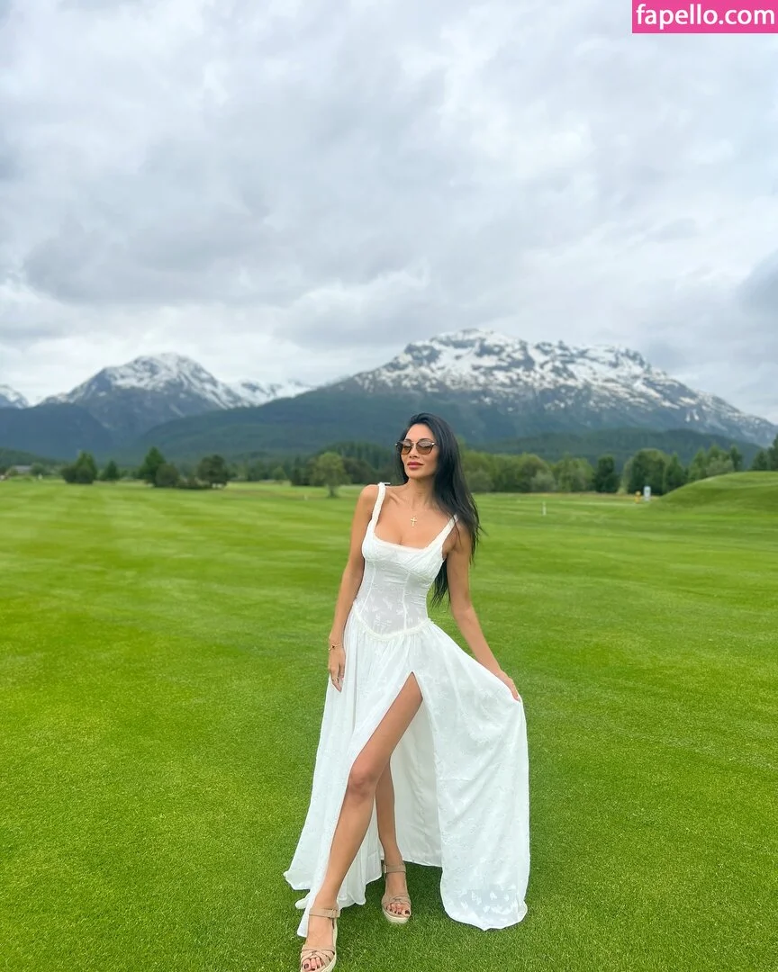 Nicole Scherzinger Onlyfans Photo Gallery 