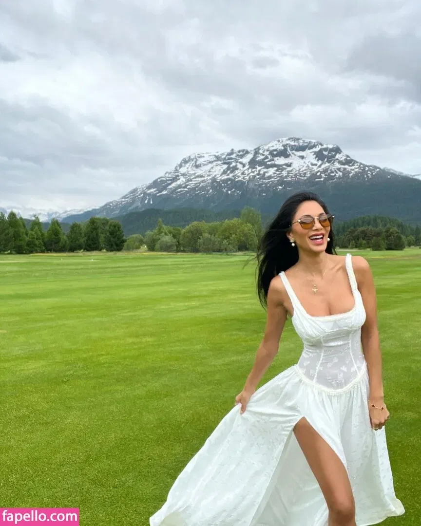 Nicole Scherzinger Onlyfans Photo Gallery 