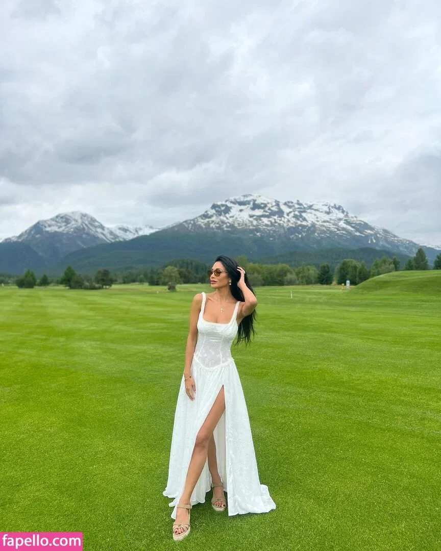 Nicole Scherzinger Onlyfans Photo Gallery 