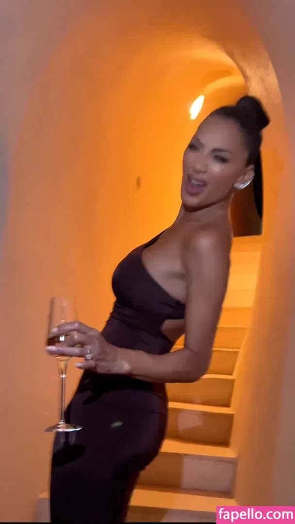Nicole Scherzinger Onlyfans Photo Gallery 
