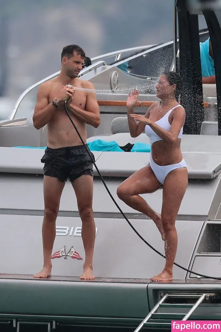 Nicole Scherzinger Onlyfans Photo Gallery 