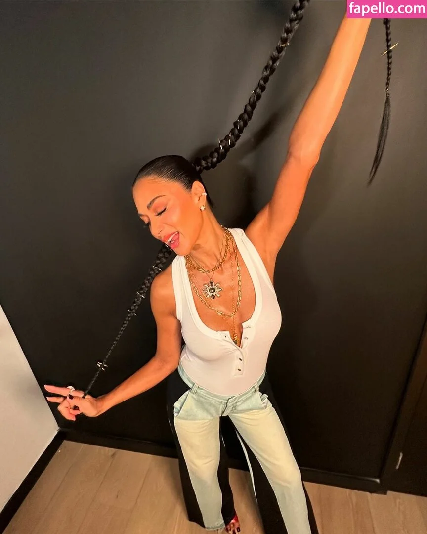 Nicole Scherzinger Onlyfans Photo Gallery 