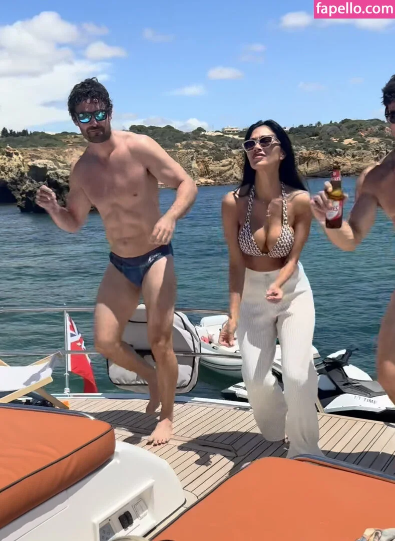 Nicole Scherzinger Onlyfans Photo Gallery 