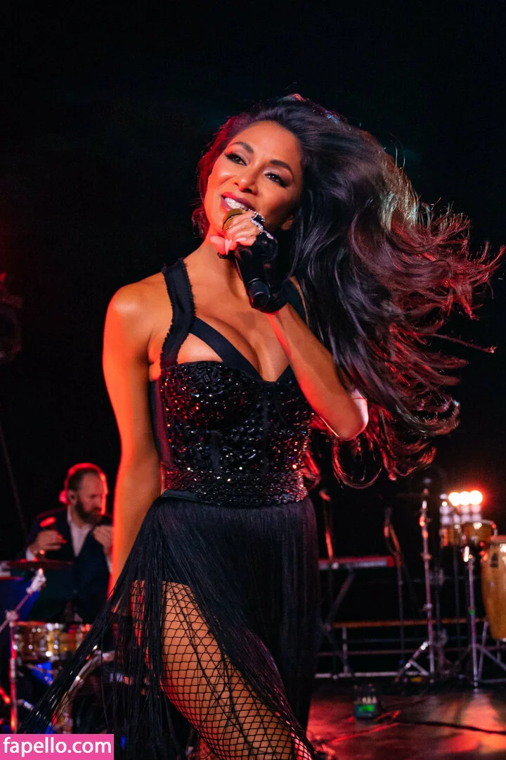 Nicole Scherzinger Onlyfans Photo Gallery 