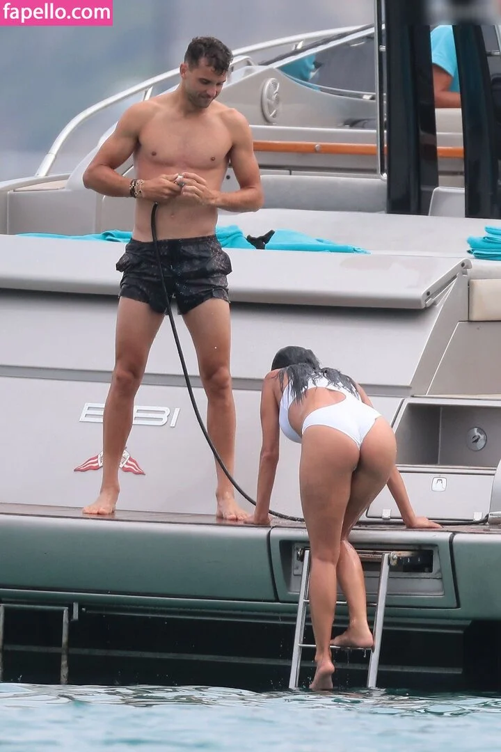 Nicole Scherzinger Onlyfans Photo Gallery 