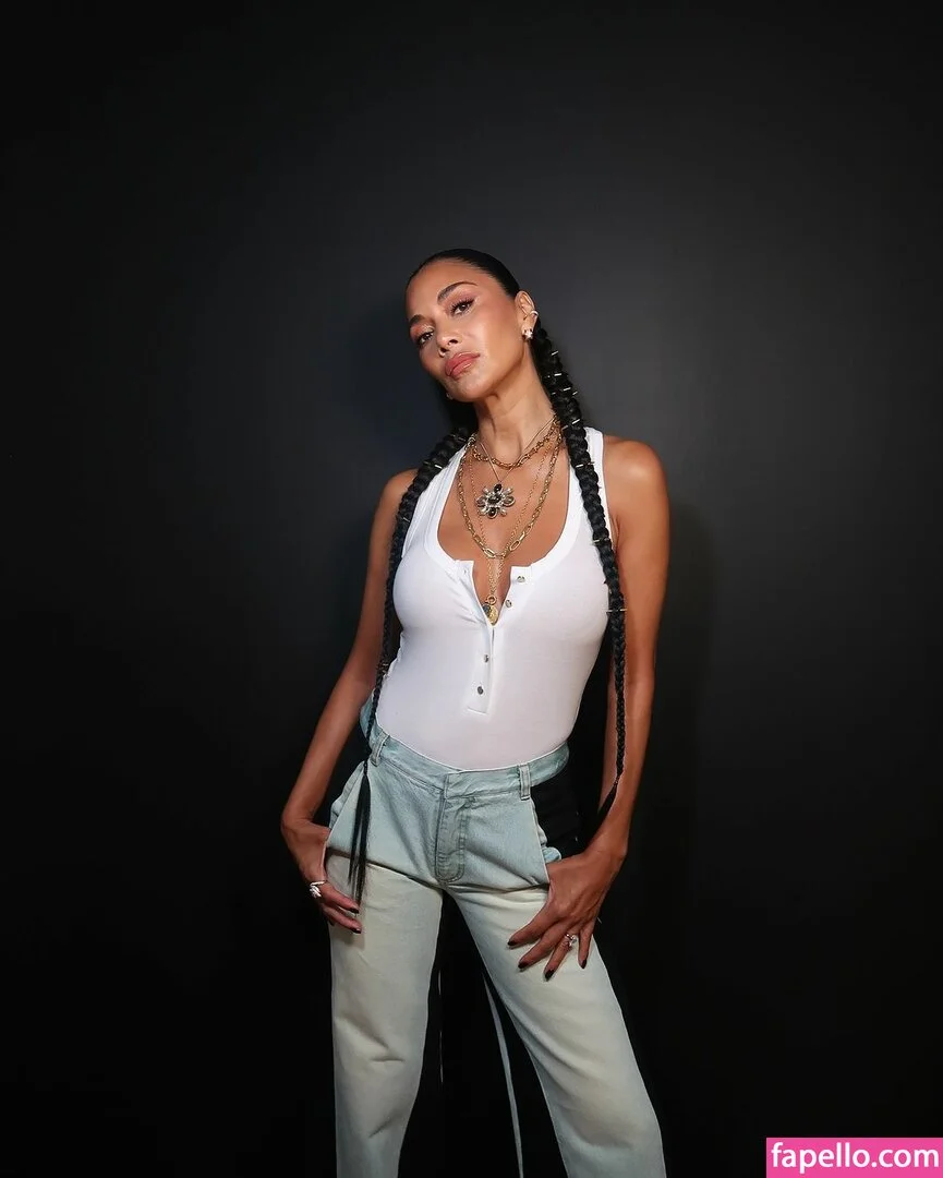 Nicole Scherzinger Onlyfans Photo Gallery 