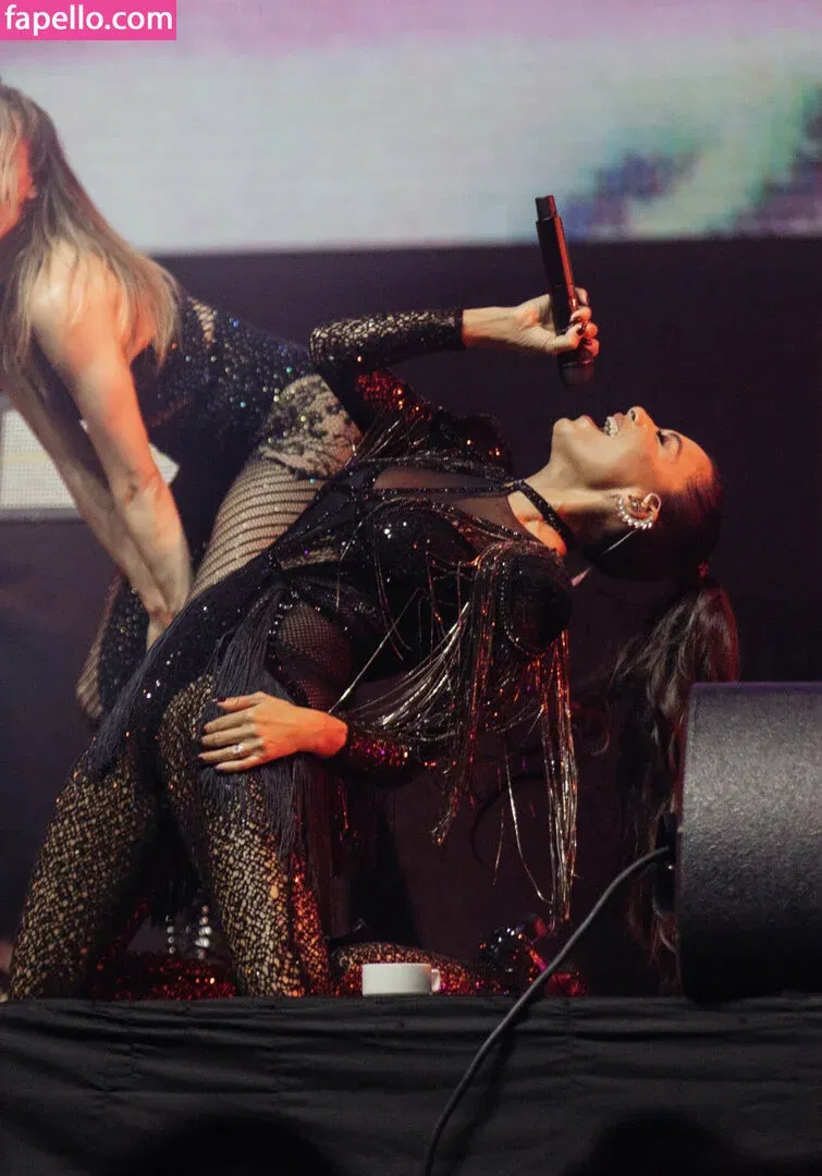 Nicole Scherzinger Onlyfans Photo Gallery 