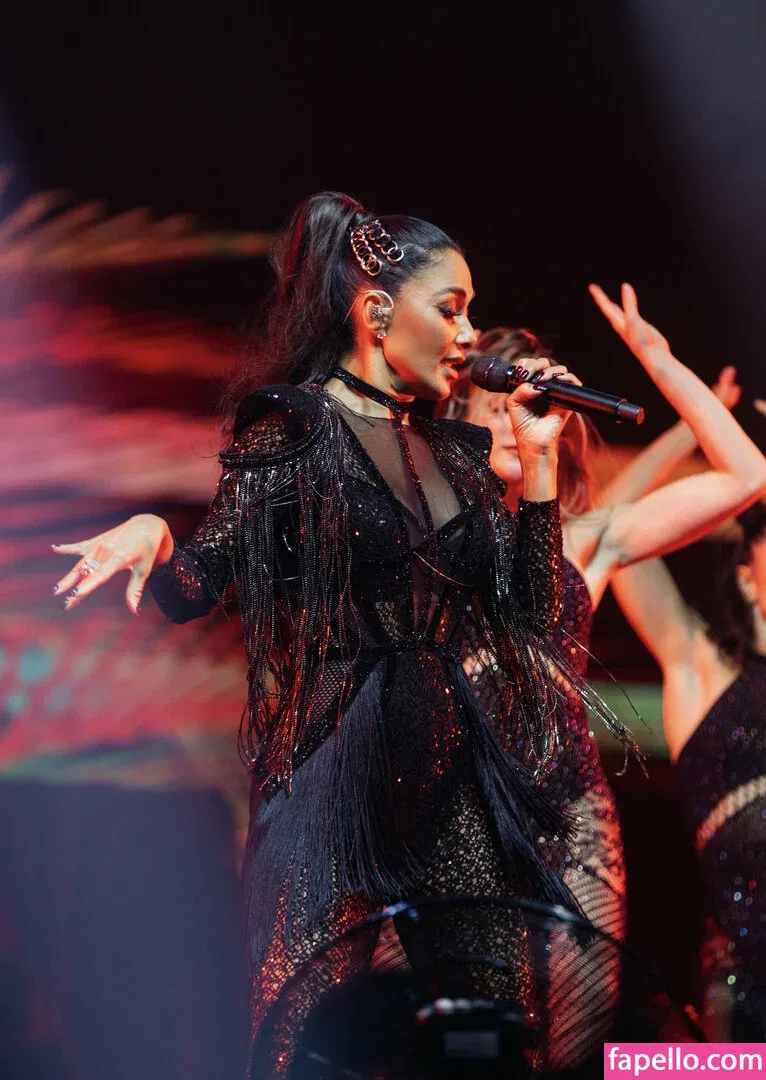 Nicole Scherzinger Onlyfans Photo Gallery 