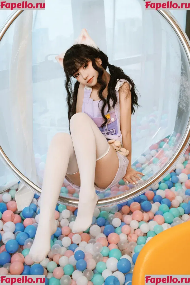 nekokoyoshi Onlyfans Photo Gallery 