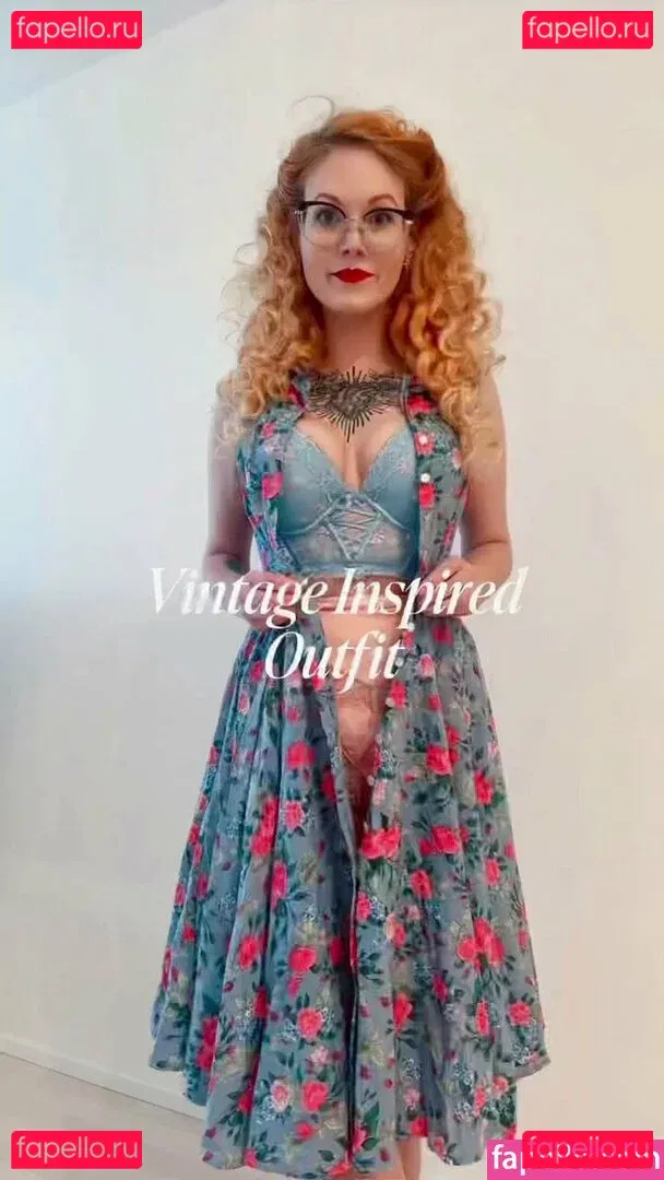 Niki Foxmutt Onlyfans Photo Gallery 